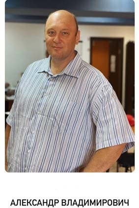 автоинструктор автошколы АвтоЗачёт